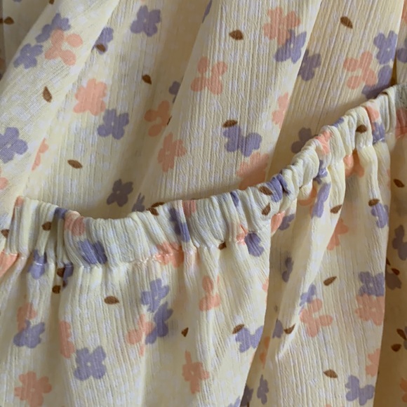 Floral print romper from Sabo Skirt. Size S - Picture 3 of 6